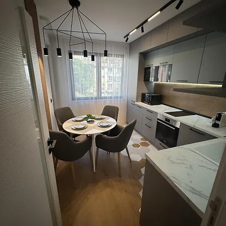 Lägenhet Desire Luxury With Private Garage