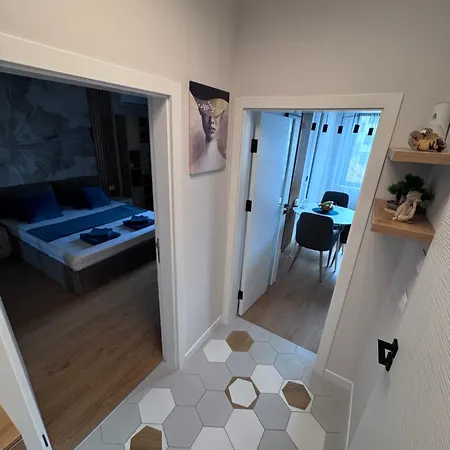 Daire Free Private Garage Stylish Near Center