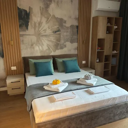 Free Private Garage Stylish Near Center Daire Varna