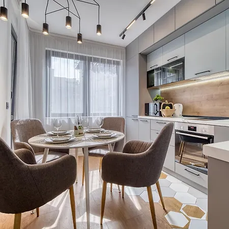 Desire Luxury With Private Garage In Apartment