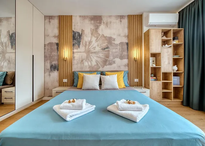 Desire Luxury - Center & Sea Garden וארנה